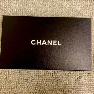 Chanel shoe box 📦